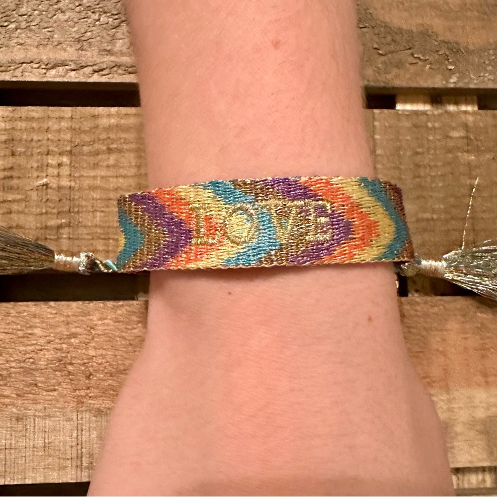 Kendra Scott Love & Friendship Rainbow 'Love' Adjustable Bracelet